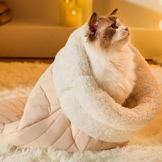 Comfortable Cat Sleeping Bag